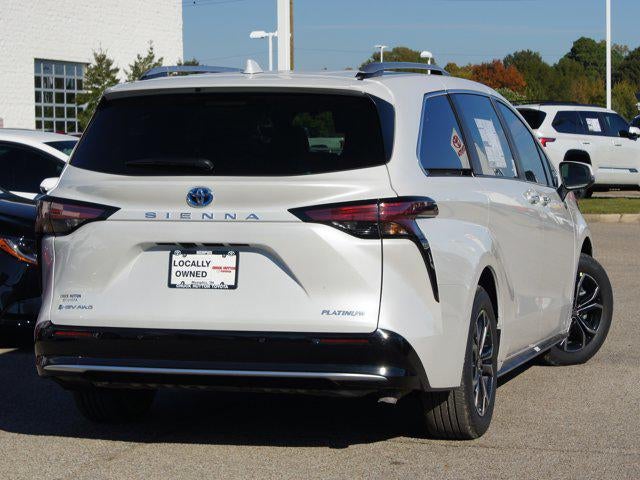 2025 Toyota Sienna Platinum