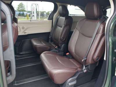 2021 Toyota Sienna Platinum