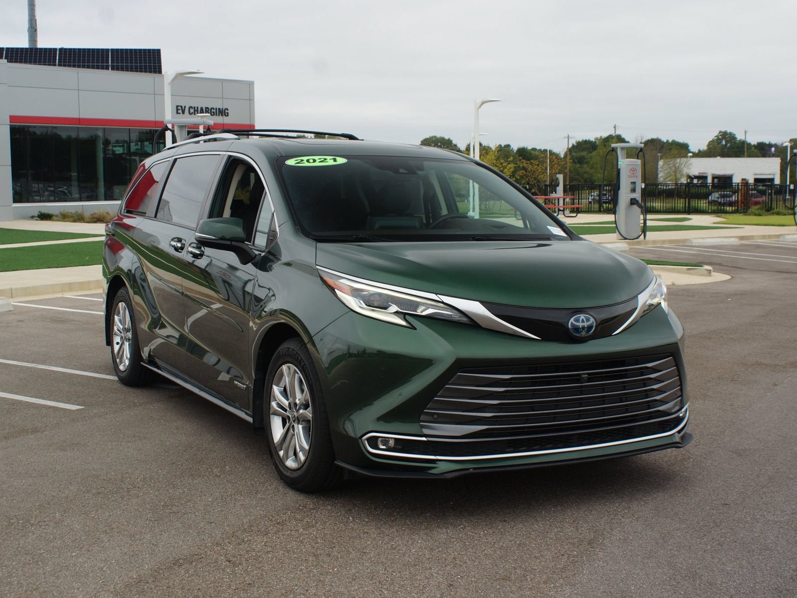 2021 Toyota Sienna Platinum