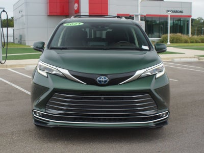 2021 Toyota Sienna Platinum