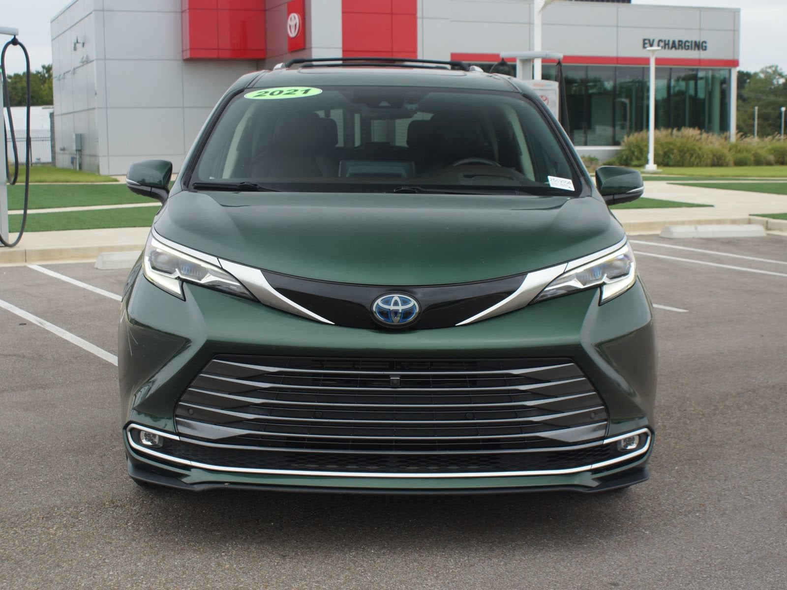 2021 Toyota Sienna Platinum