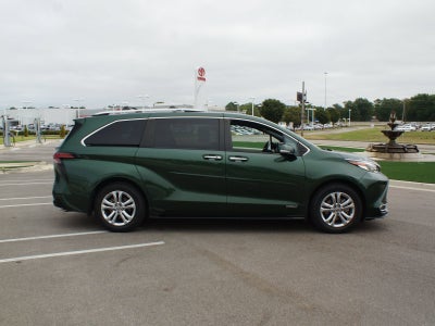 2021 Toyota Sienna Platinum