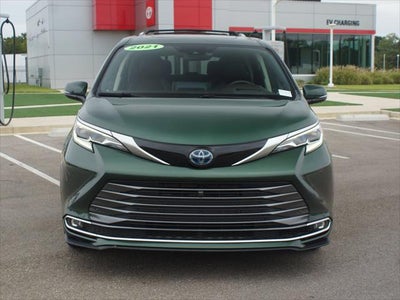 2021 Toyota Sienna Platinum