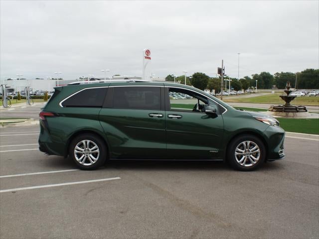2021 Toyota Sienna Platinum