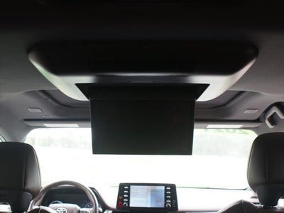 2021 Toyota Sienna Platinum