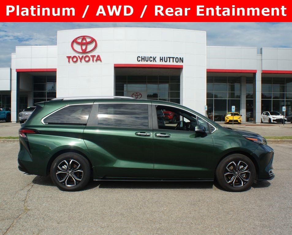 2025 Toyota Sienna Platinum