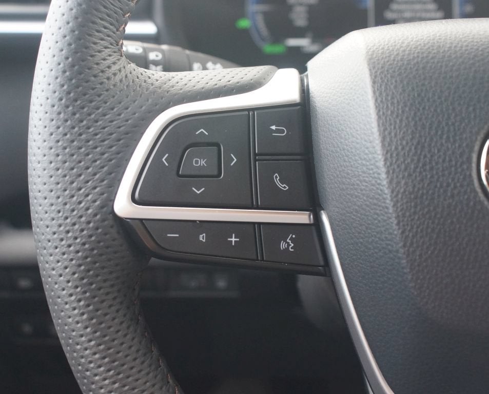 2025 Toyota Sienna Platinum