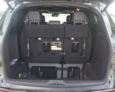 2025 Toyota Sienna Platinum