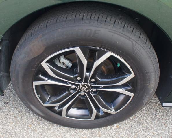 2025 Toyota Sienna Platinum