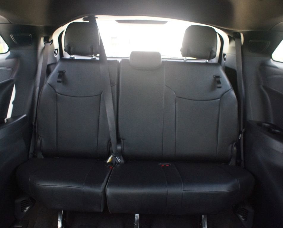 2025 Toyota Sienna Platinum