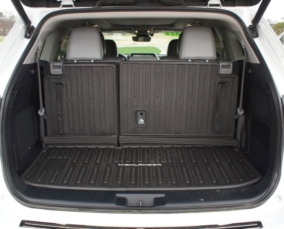 2022 Toyota Highlander Platinum