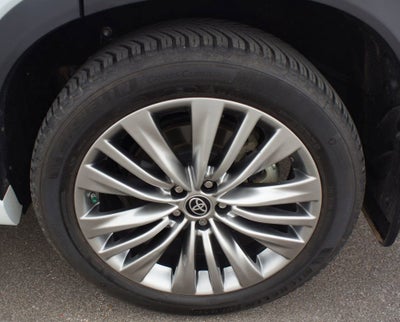 2022 Toyota Highlander Platinum