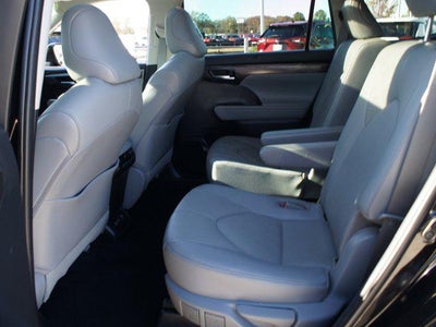 2021 Toyota Highlander Platinum