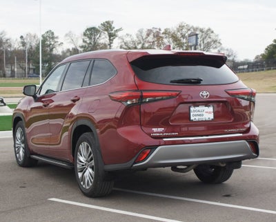 2022 Toyota Highlander Platinum