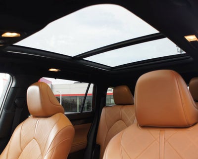 2022 Toyota Highlander Platinum