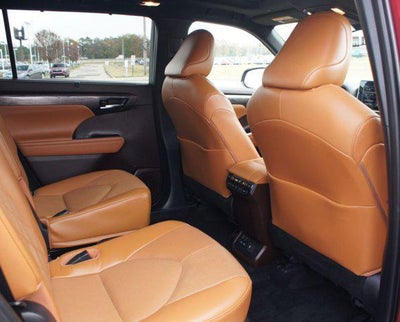 2022 Toyota Highlander Platinum