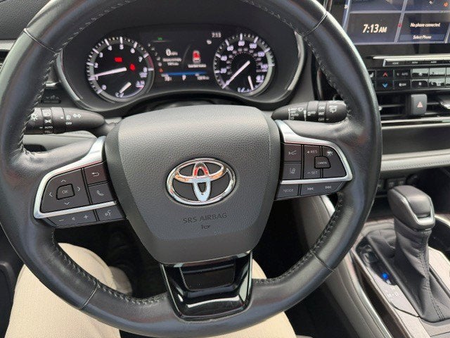 2020 Toyota Highlander Platinum