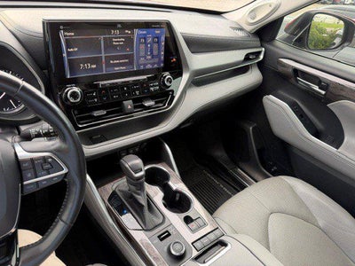 2020 Toyota Highlander Platinum