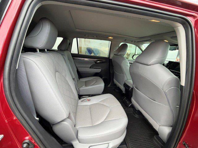 2020 Toyota Highlander Platinum