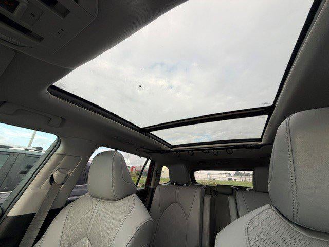 2020 Toyota Highlander Platinum