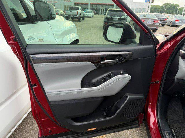 2020 Toyota Highlander Platinum