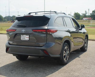 2021 Toyota Highlander Hybrid XLE