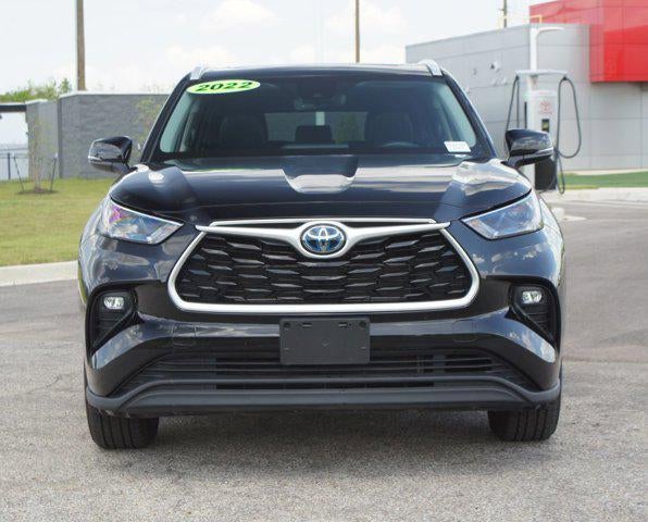 2022 Toyota Highlander Hybrid XLE