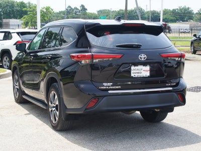 2022 Toyota Highlander XLE