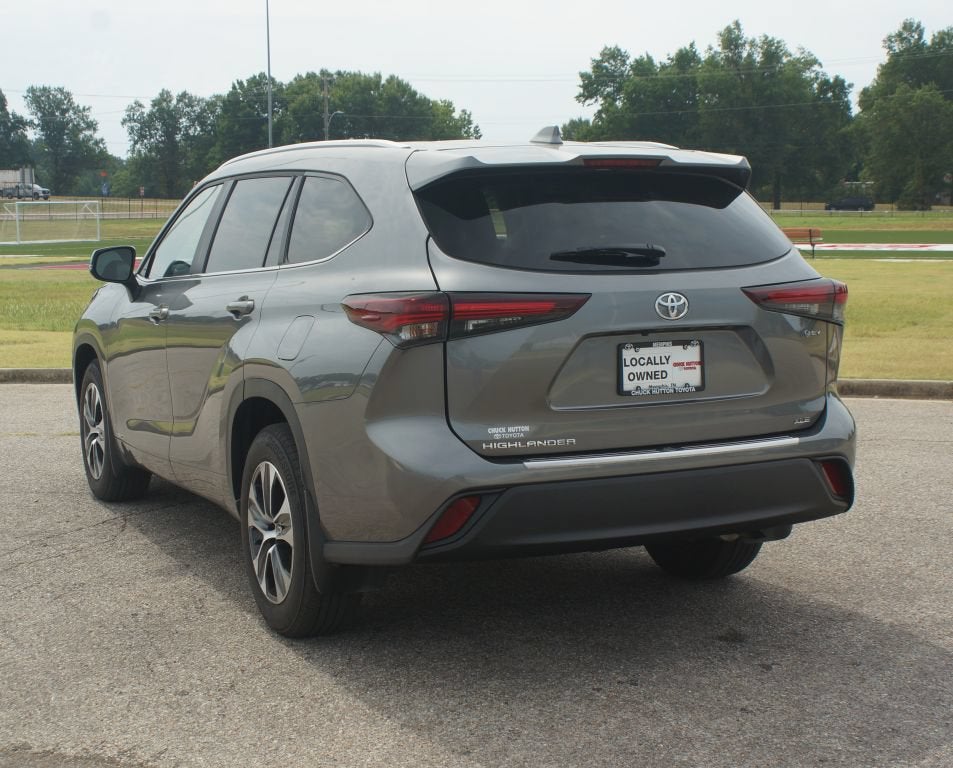 2026 Toyota Highlander Hybrid XLE