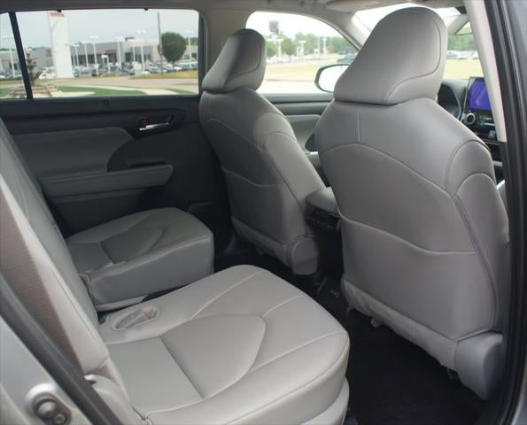 2026 Toyota Highlander Hybrid XLE