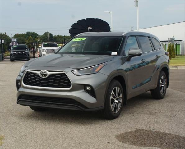 2026 Toyota Highlander Hybrid XLE