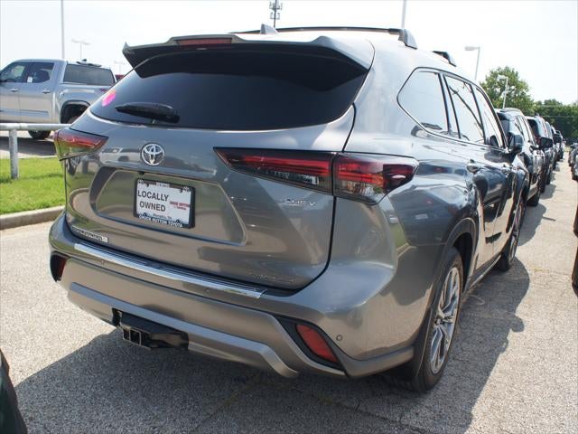 2025 Toyota Highlander Hybrid Limited 25th Edition