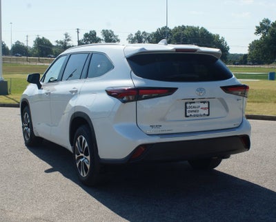 2026 Toyota Highlander Hybrid XLE