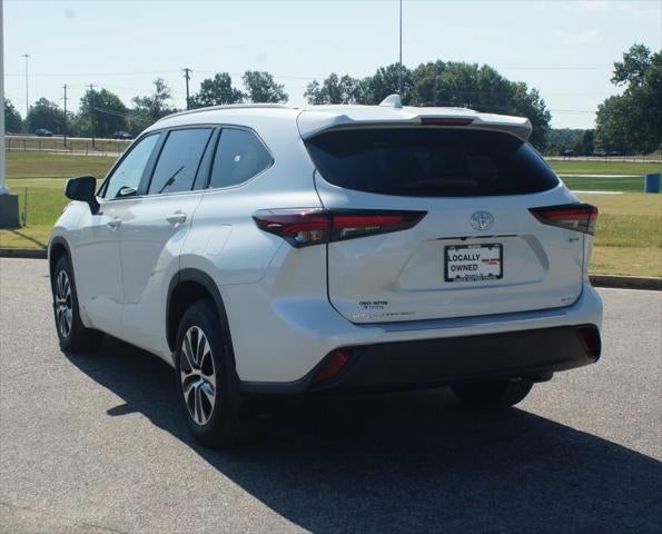 2026 Toyota Highlander Hybrid XLE