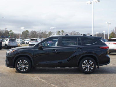 2023 Toyota Highlander Hybrid XLE