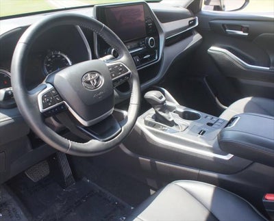 2026 Toyota Highlander Hybrid XLE