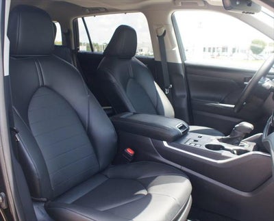 2026 Toyota Highlander Hybrid XLE