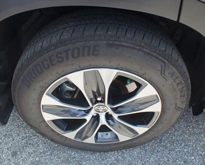 2026 Toyota Highlander Hybrid XLE
