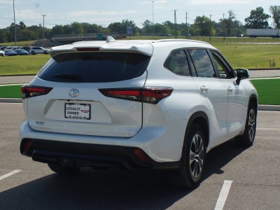 2024 Toyota Highlander XLE