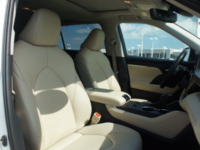 2024 Toyota Highlander XLE