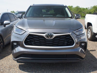 2024 Toyota Highlander XLE