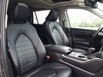 2024 Toyota Highlander XLE