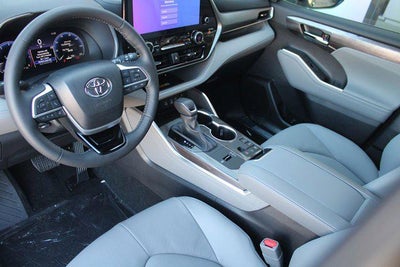 2024 Toyota Highlander Limited
