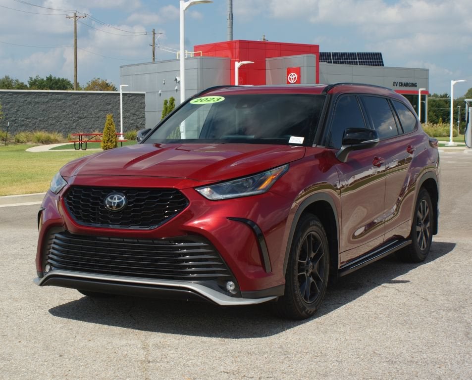 2023 Toyota Highlander XSE