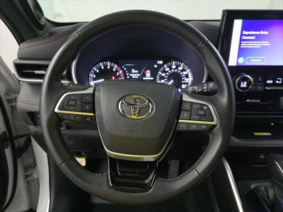 2023 Toyota Highlander XSE