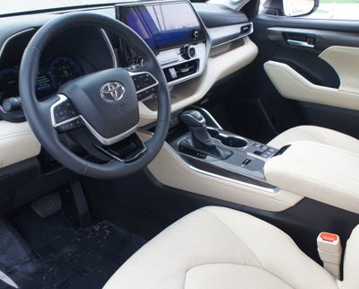 2025 Toyota Highlander Limited