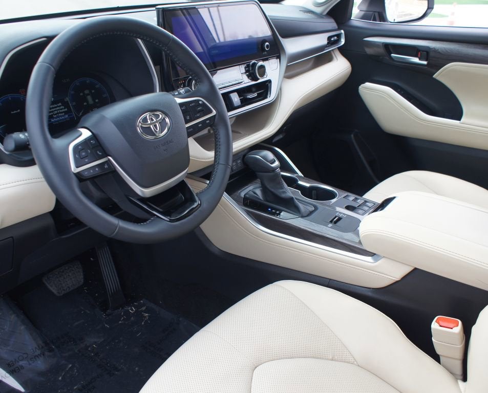 2025 Toyota Highlander Limited