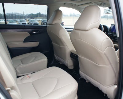 2025 Toyota Highlander Limited