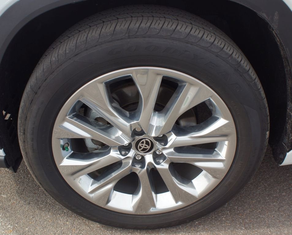 2025 Toyota Highlander Limited