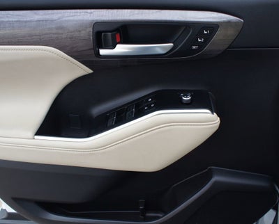 2025 Toyota Highlander Limited